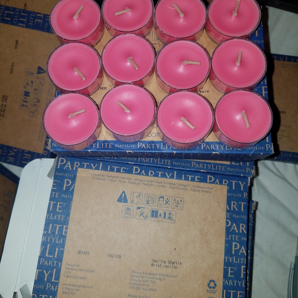 Vanilla Sparkle Partylite tealights- 1 dozen